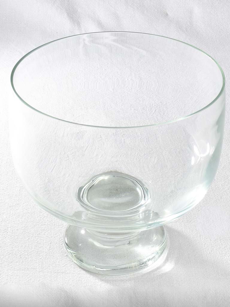 Vintage footed glass bowl 8¼"