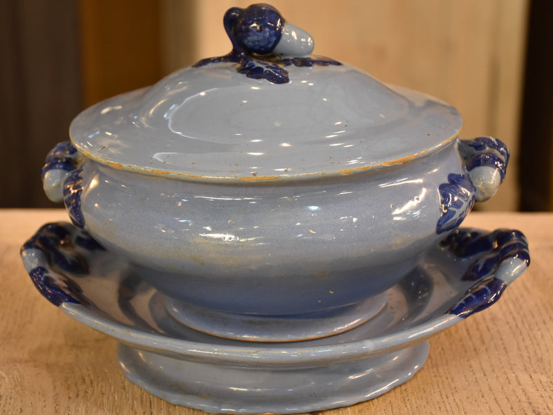 Soup tureen (Charolles) blue, 19th-century