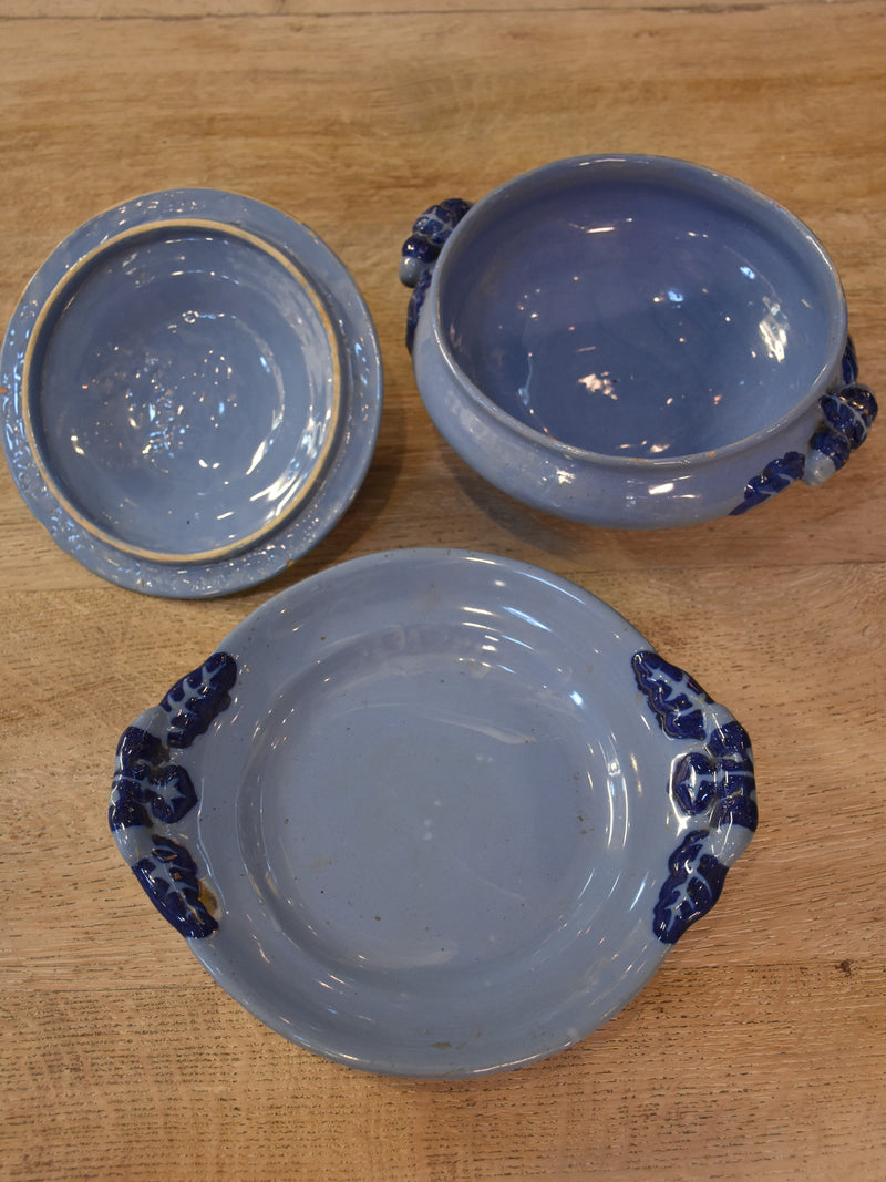 Soup tureen (Charolles) blue, 19th-century