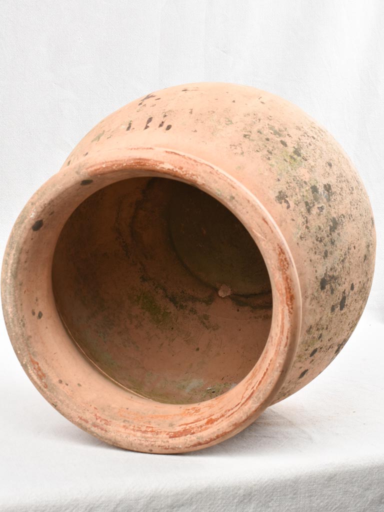 Terracotta planter garden pot - Biot shape 17"