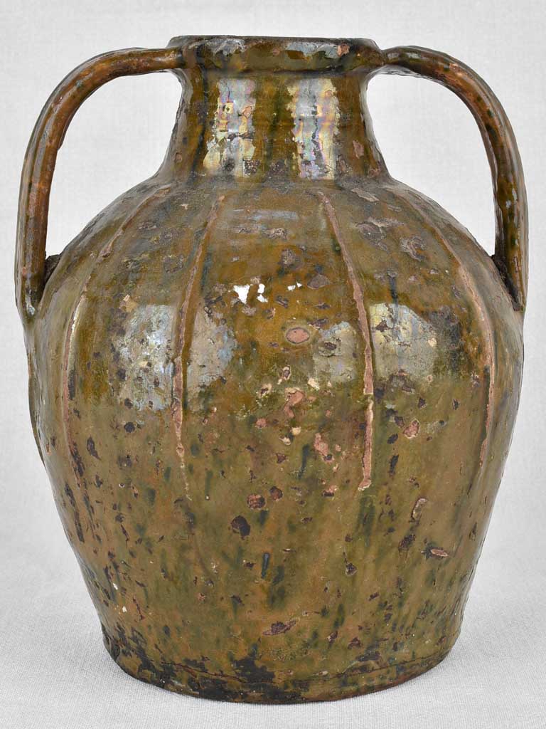 Walnut oil jar from Ardèche, antique 11¾"