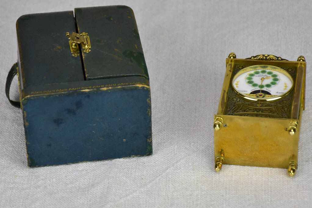 Small early twentieth century swiss Schild clock 3½"