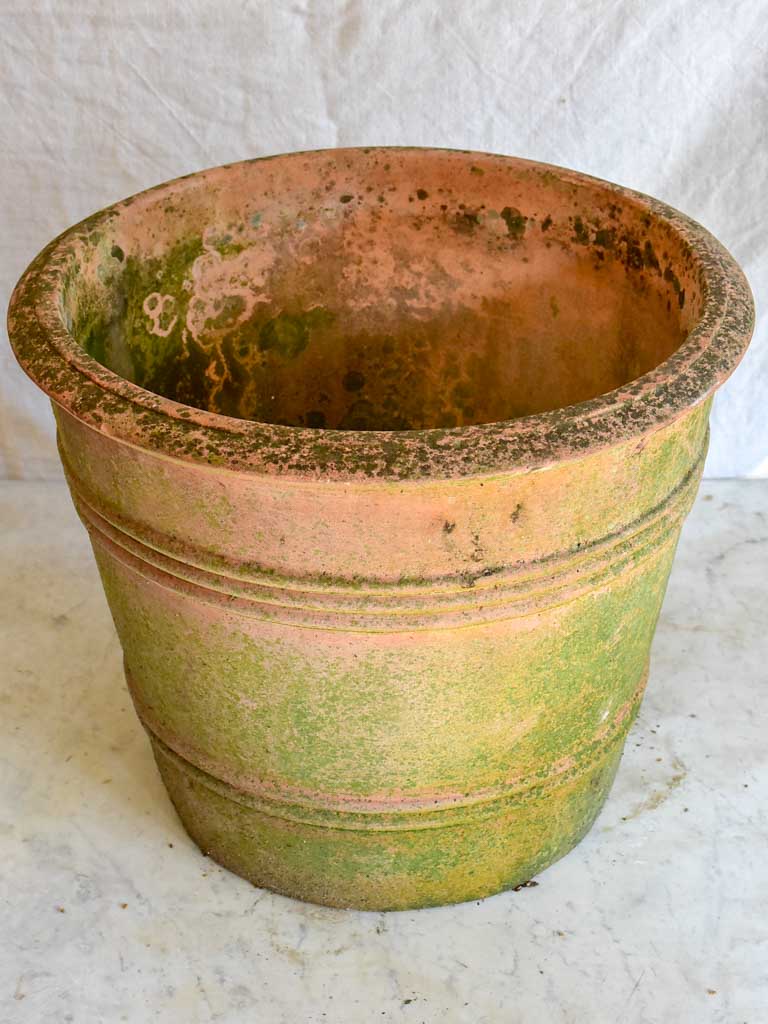 Vintage terracotta planter with ribbed detail 17¼"