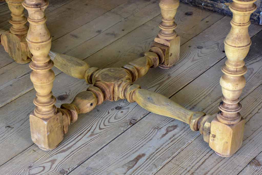 Antique French oval dining table - walnut, 19th Century