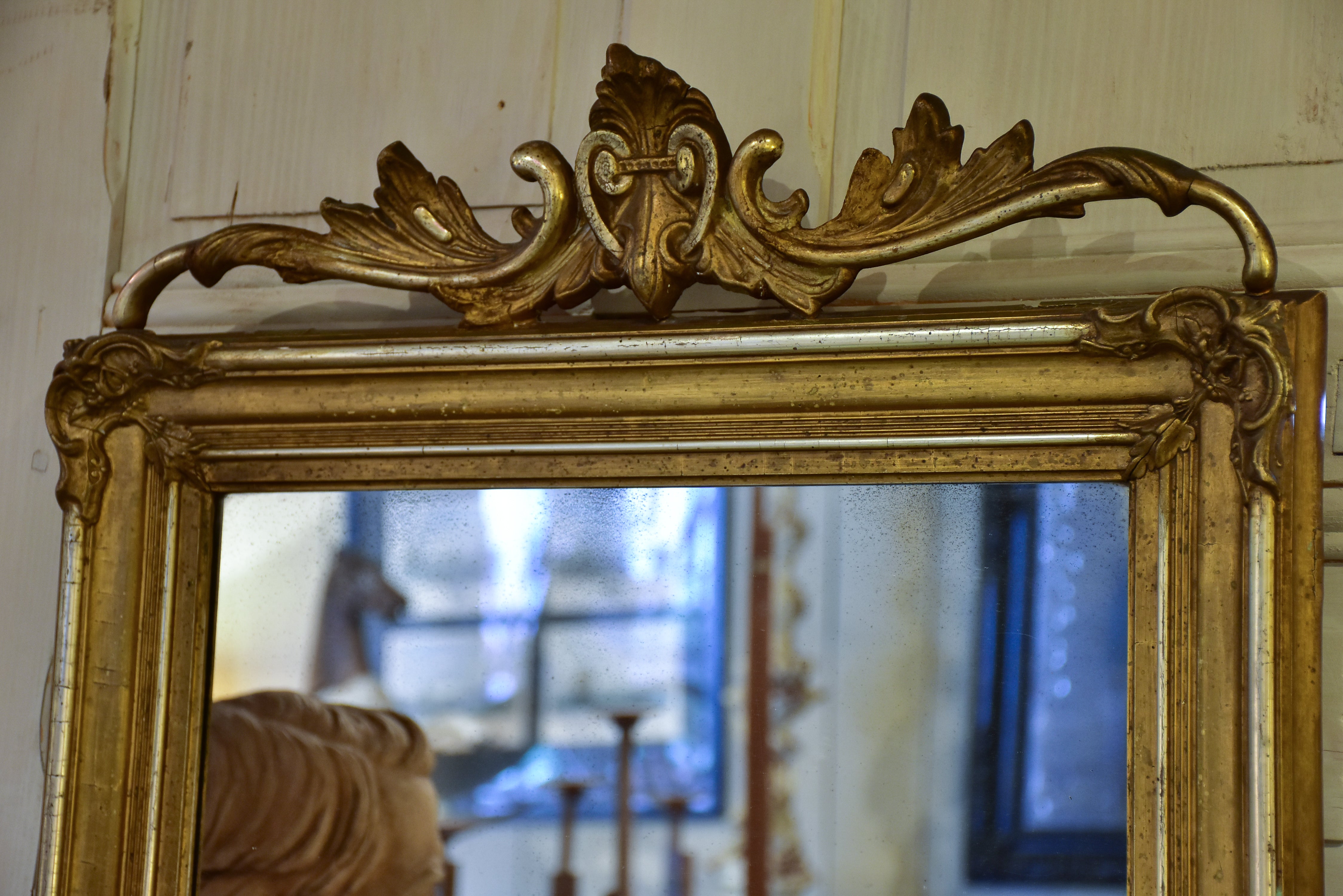 Small gilded antique mirror with pediment - horizontal