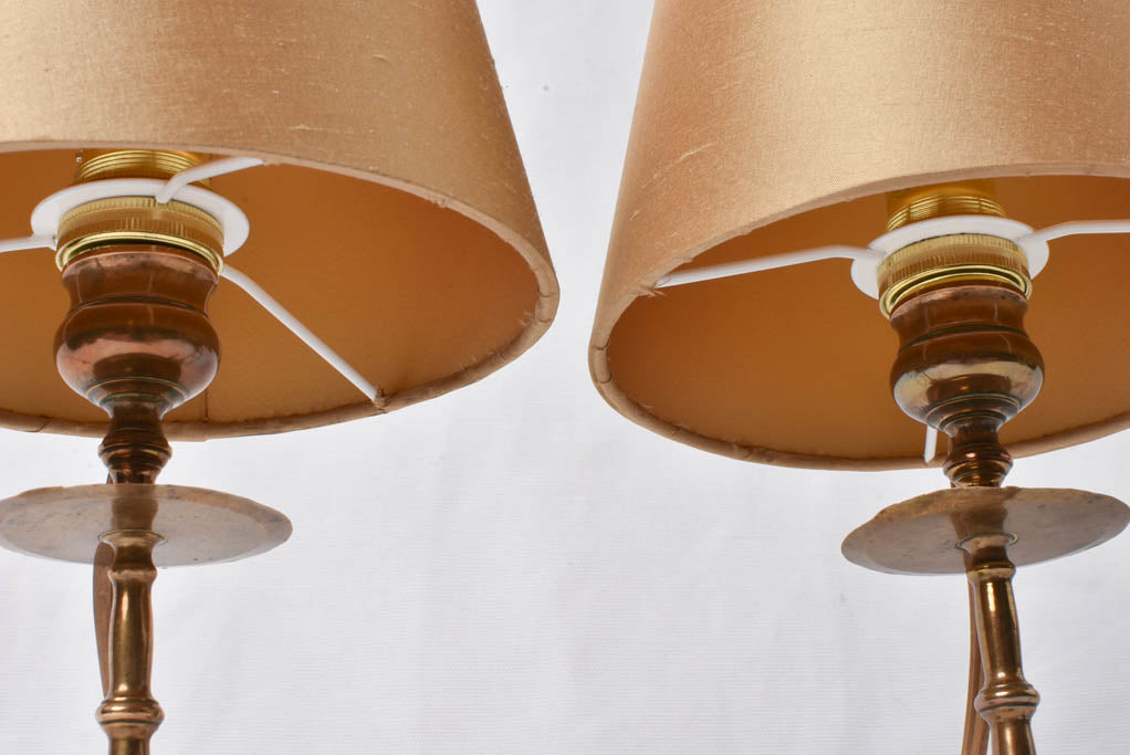 Exquisite pair of small table lamps w/ silk shades 11½"