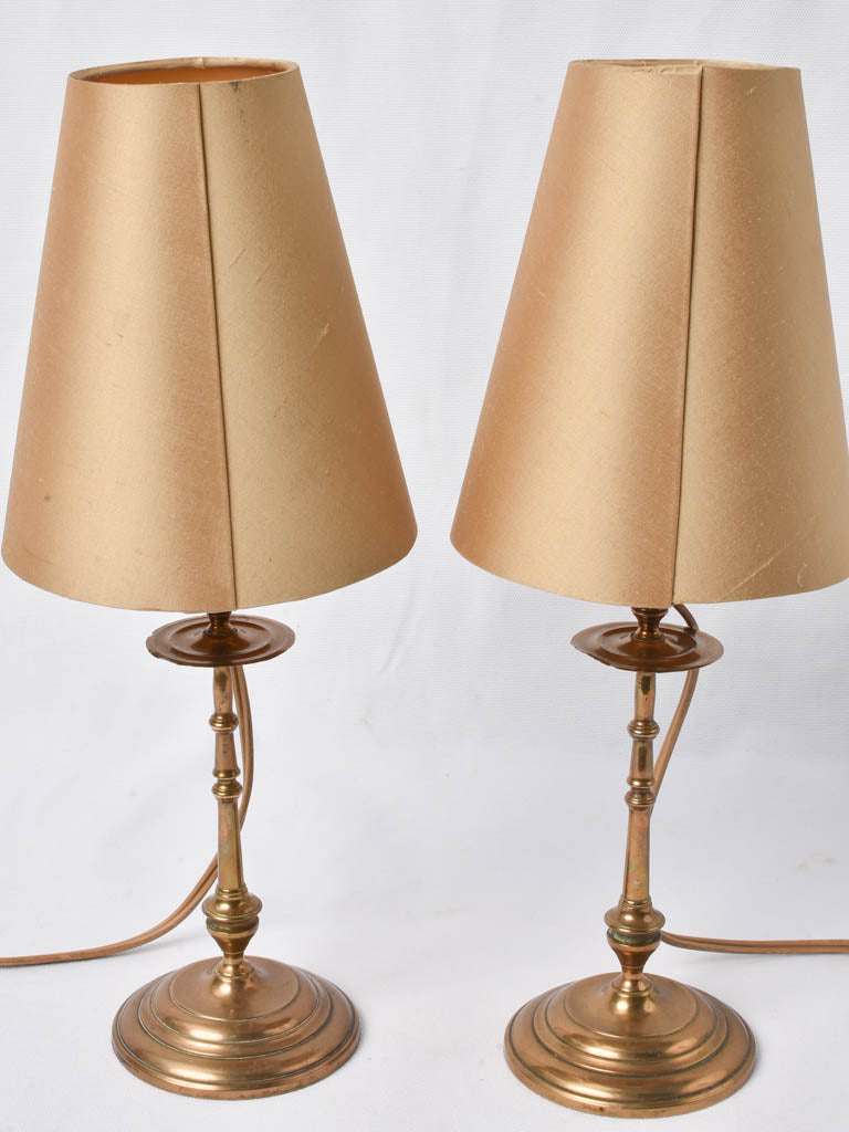 Exquisite pair of small table lamps w/ silk shades 11½"