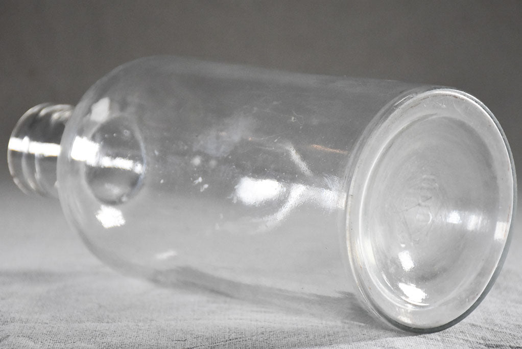 Vintage-style Clear French Preserving Vase