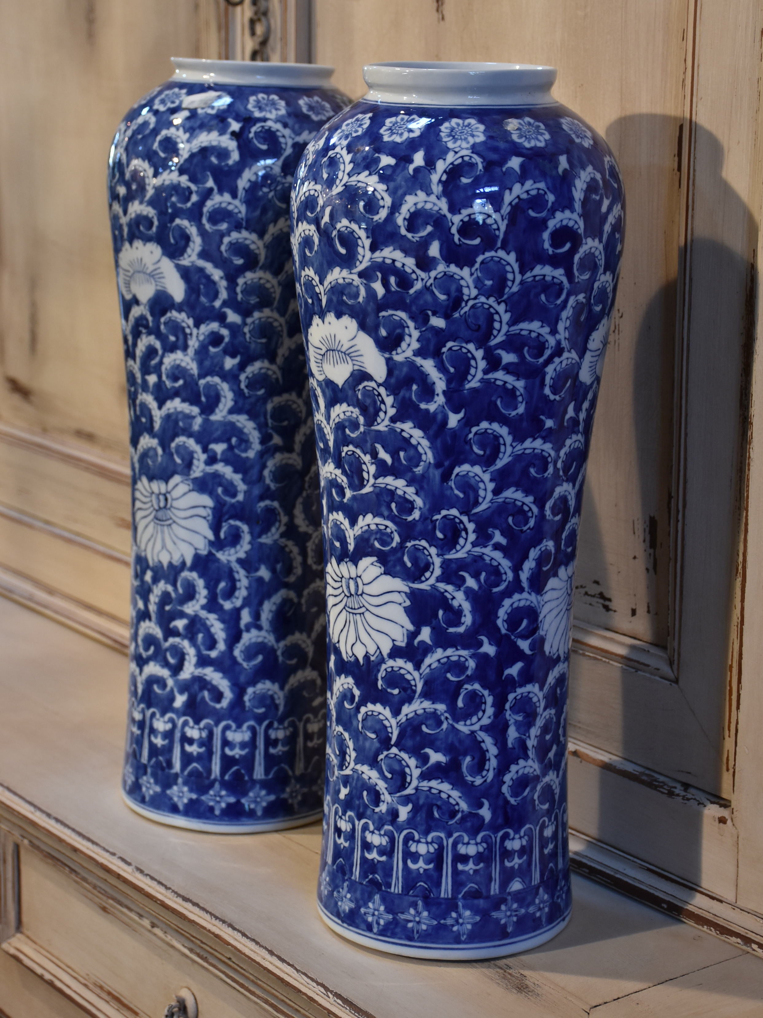 Blue and white Chinese vase