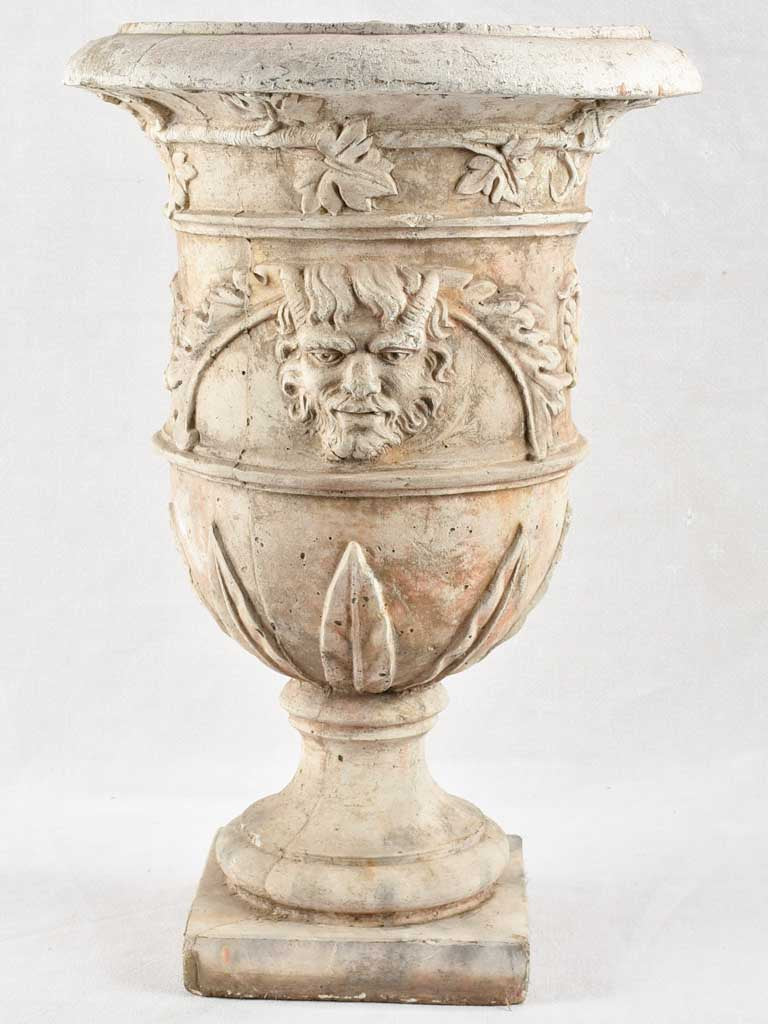 Vintage French garden urn planter 24¾"