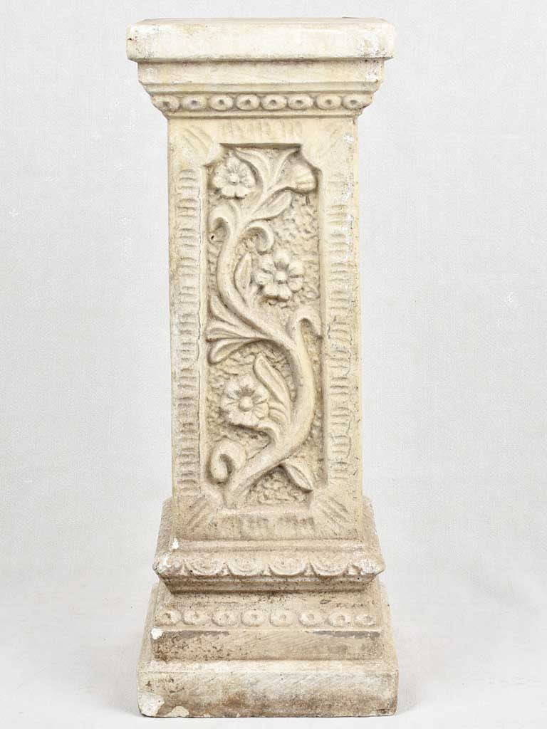 Vintage Square pedestal column - Flowers 26¾"