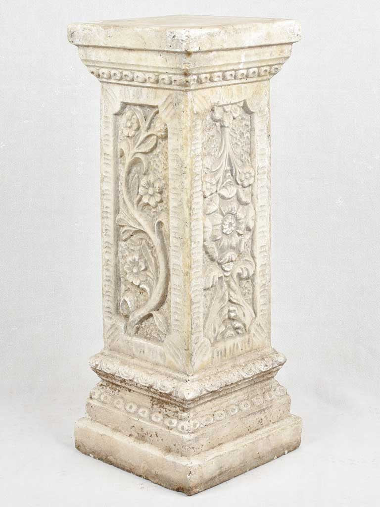 Vintage Square pedestal column - Flowers 26¾"