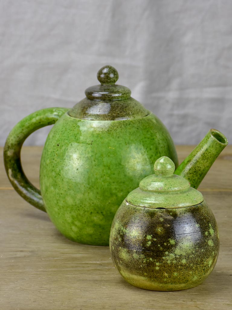 Mid century Atelier Madoura, Vallauris tea pot and sugar bowl with green glaze. (Picasso's studio)