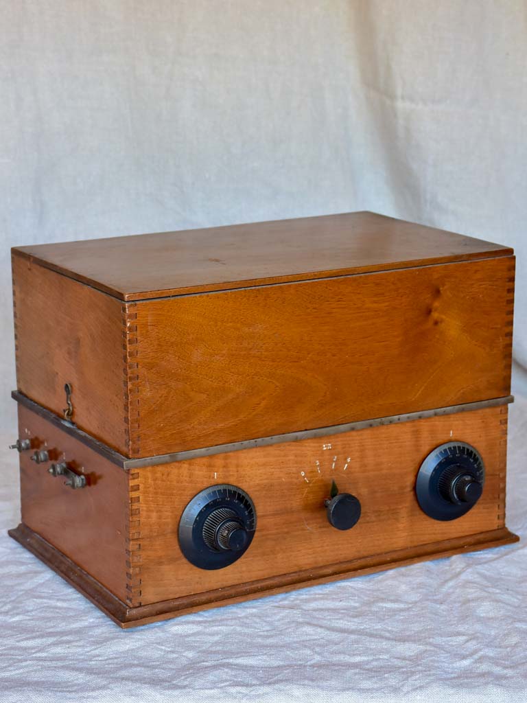 Antique French sea and air radio