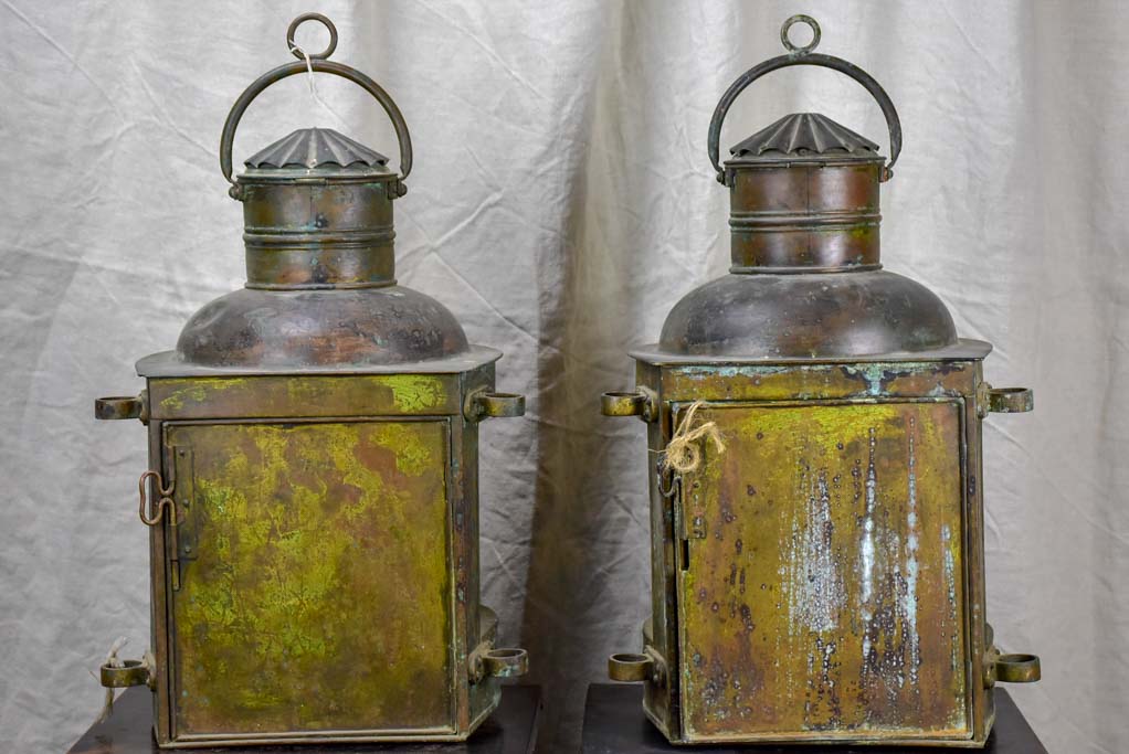 Pair of antique boat lanterns - 1908 Genova