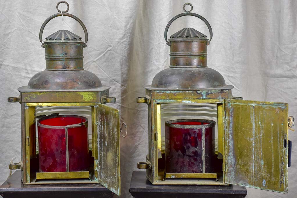 Pair of antique boat lanterns - 1908 Genova