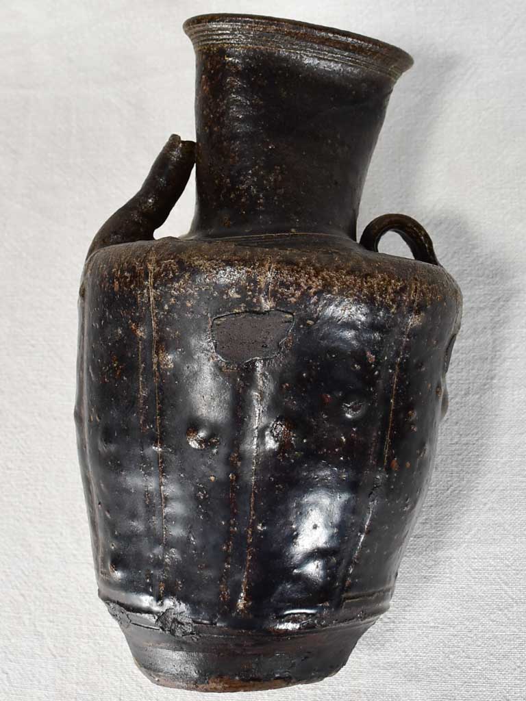 Three 17th-century Indonesian ceramic refuse