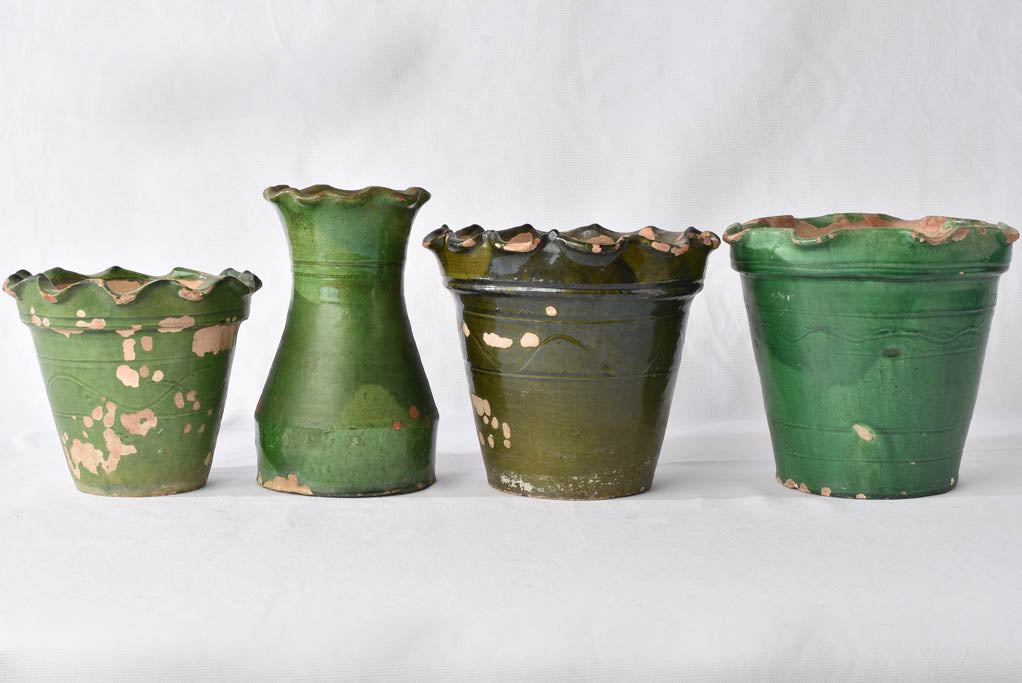 4 green Castelnaudary vases w/ rippled edge - 19th century 8"