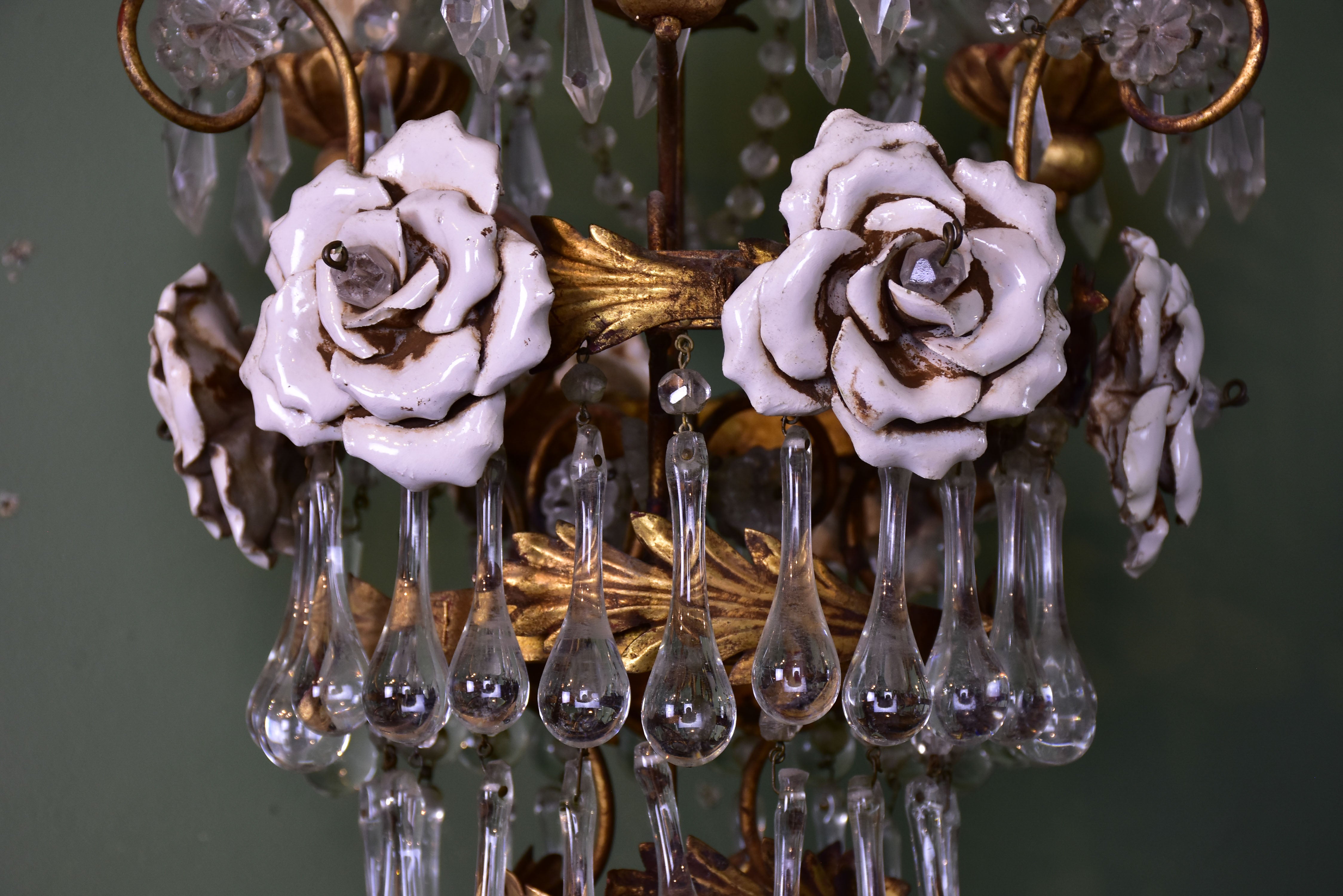 Italian chandelier with roses from the 1950's