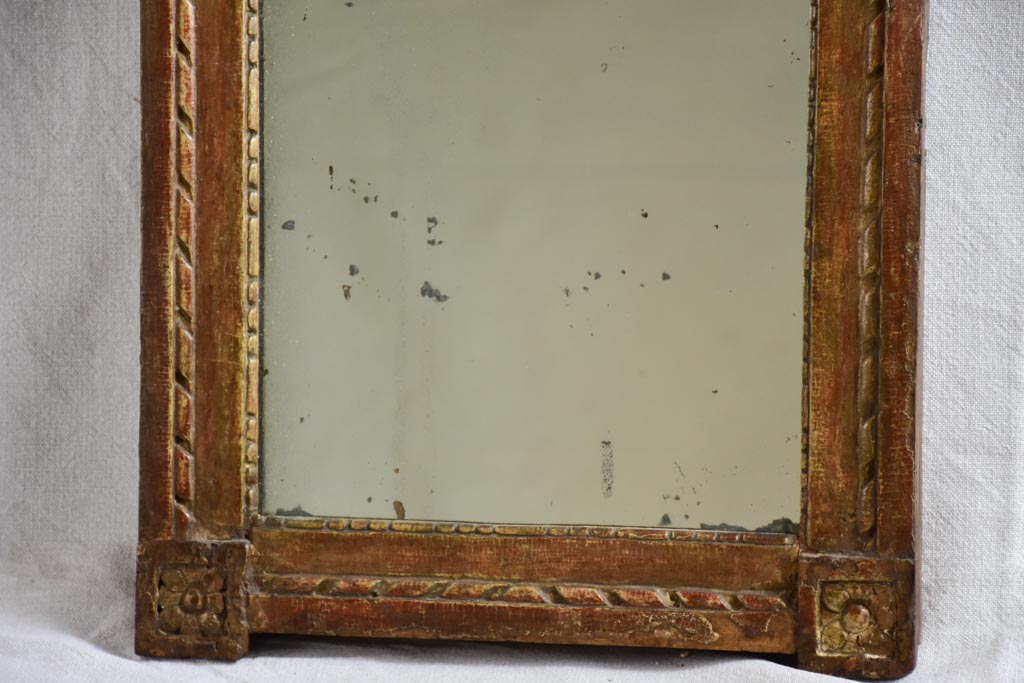 Small 18th-century gilt wood mirror 15" x 20½"