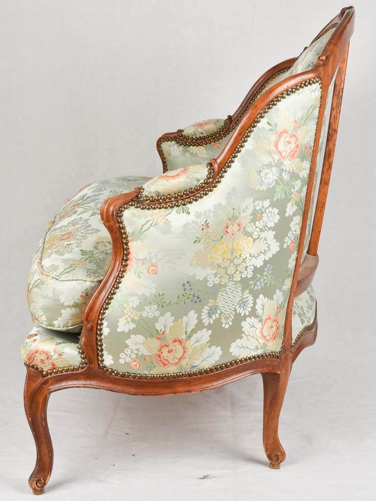 18th century marquise settee with floral silk upholstery 41¼"