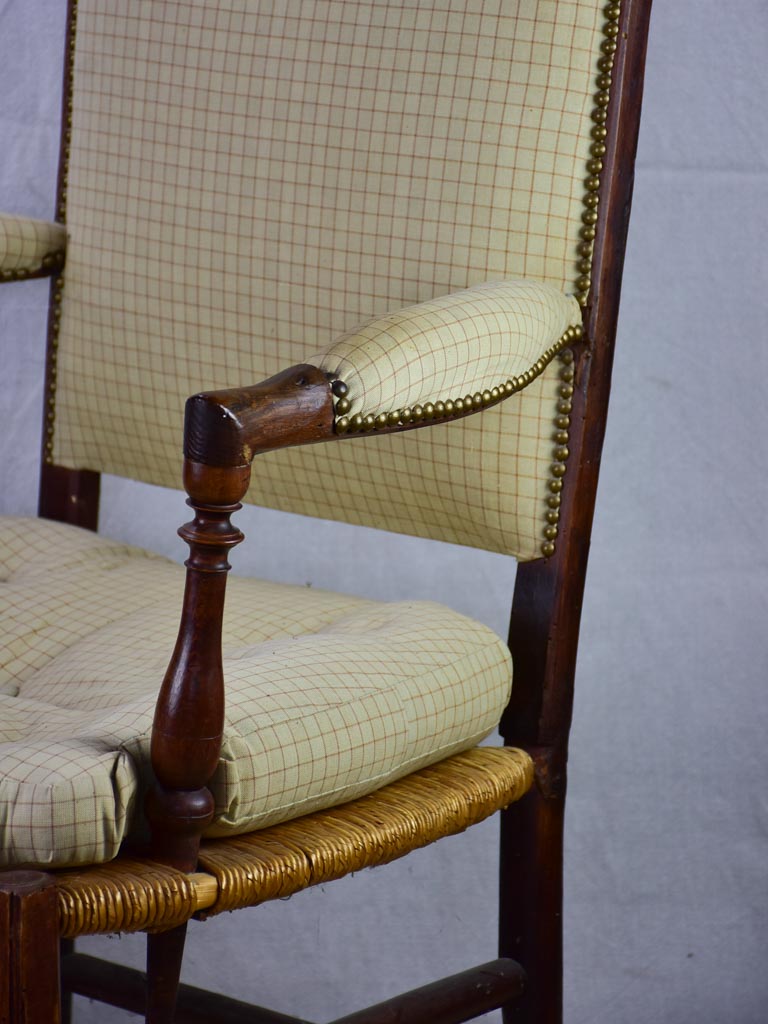 Early 19th Century French armchair from Provence with straw seat and mulberry frame