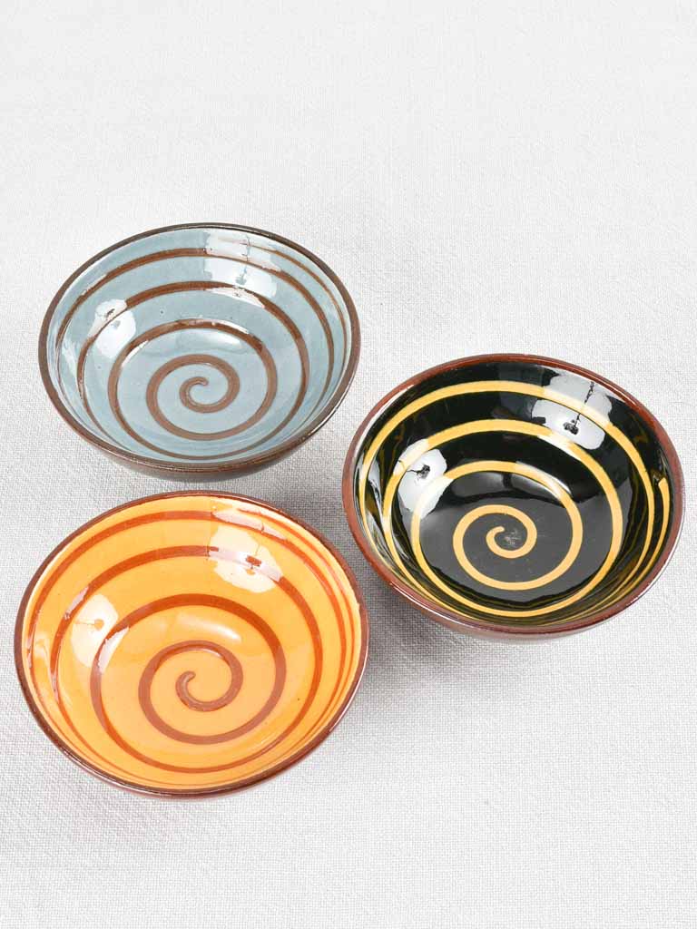 3 small terracotta aperitif bowls with swirl 5"