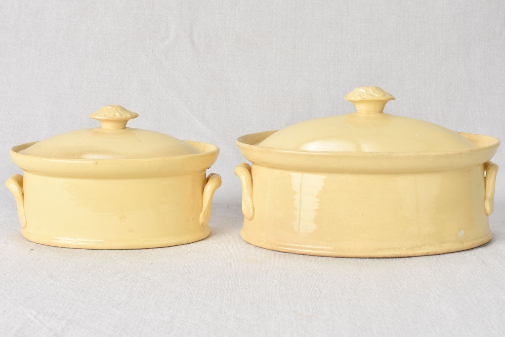 2 yellow ware terrine molds from Apt 19th century