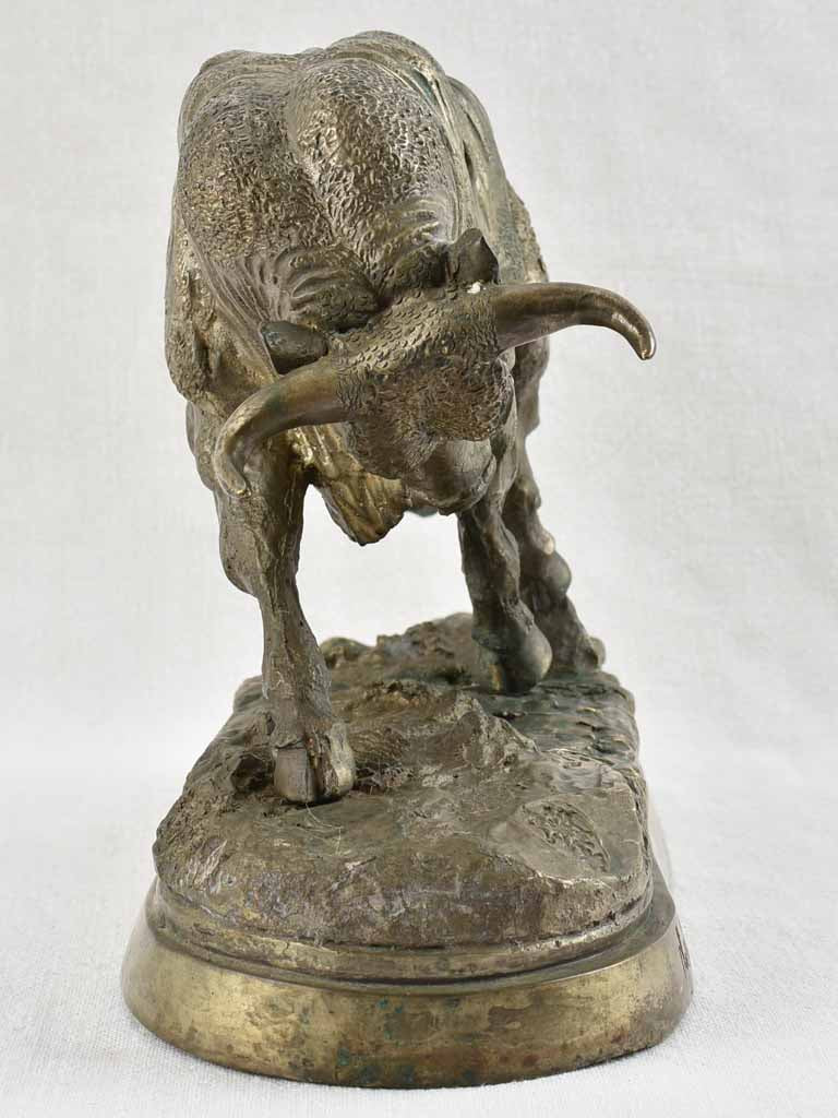 Modern Bronze sculpture of a fighting bull - Christian Maas 14¼