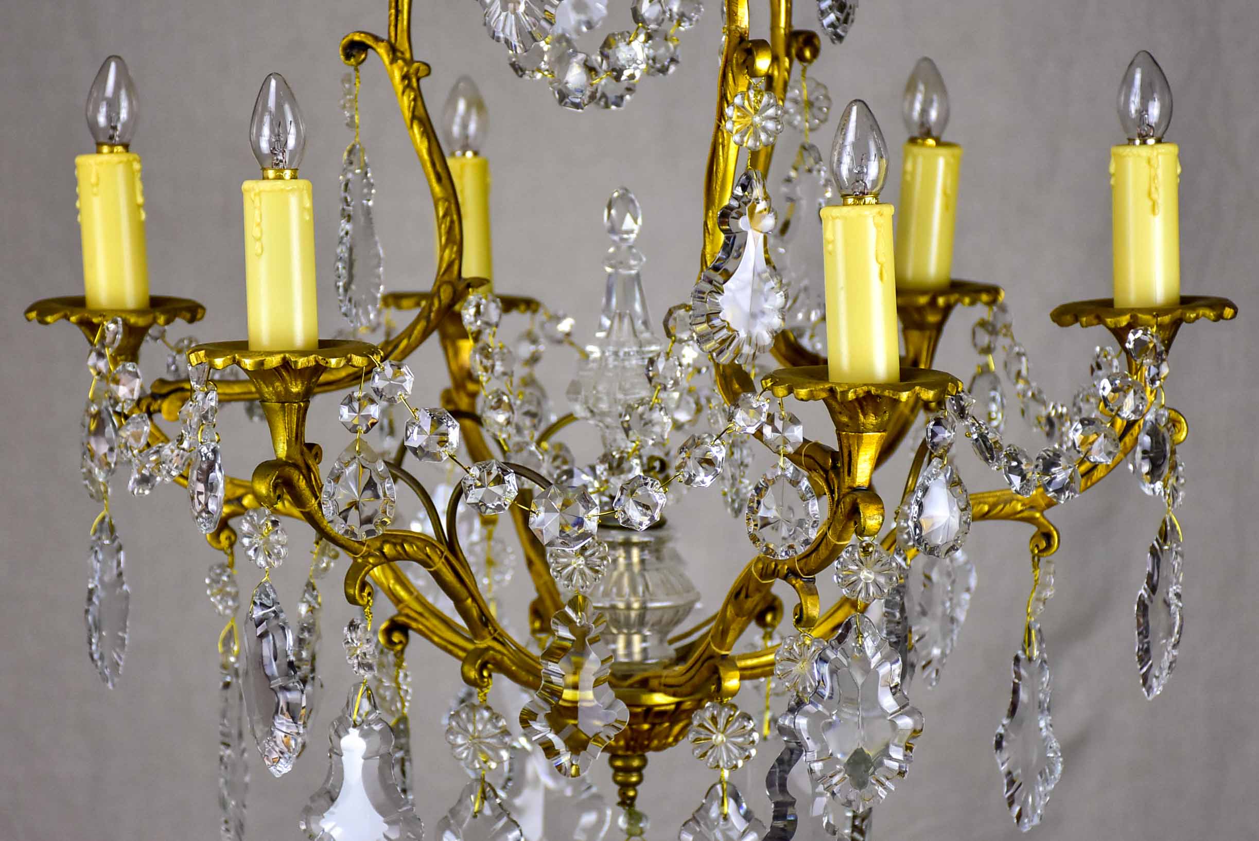 Antique French crystal chandelier - 6 lights