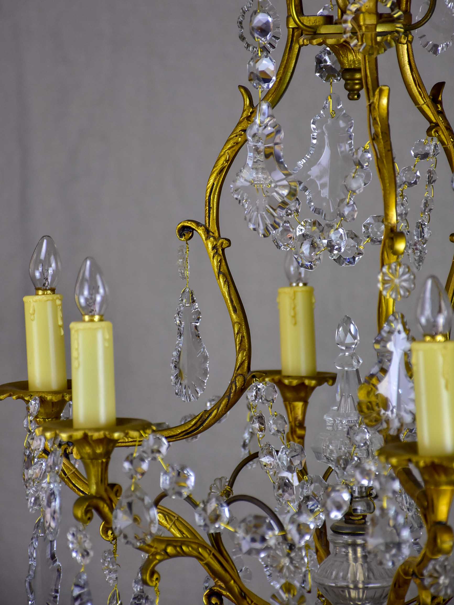 Antique French crystal chandelier - 6 lights