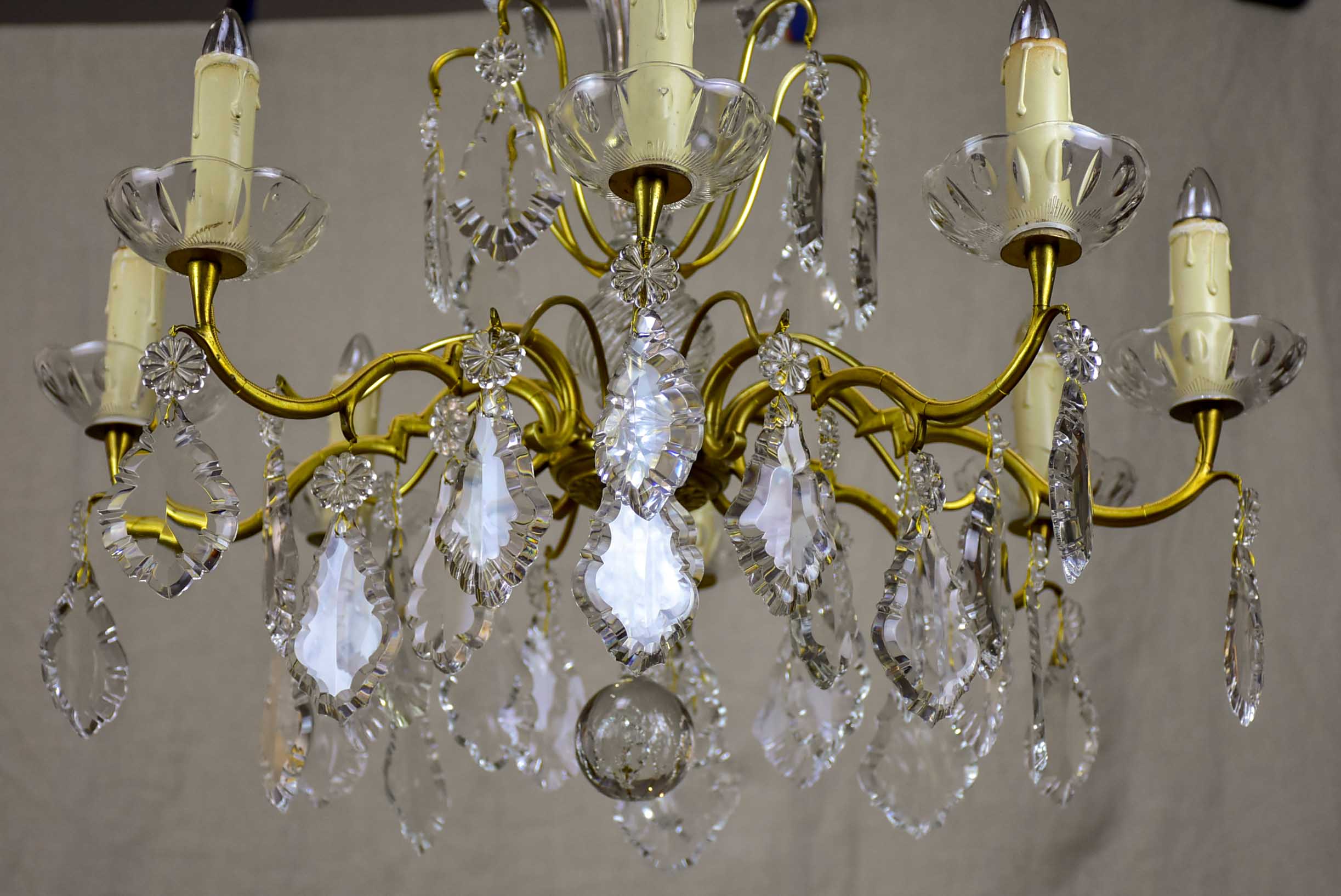 Antique French crystal chandelier - 8 lights