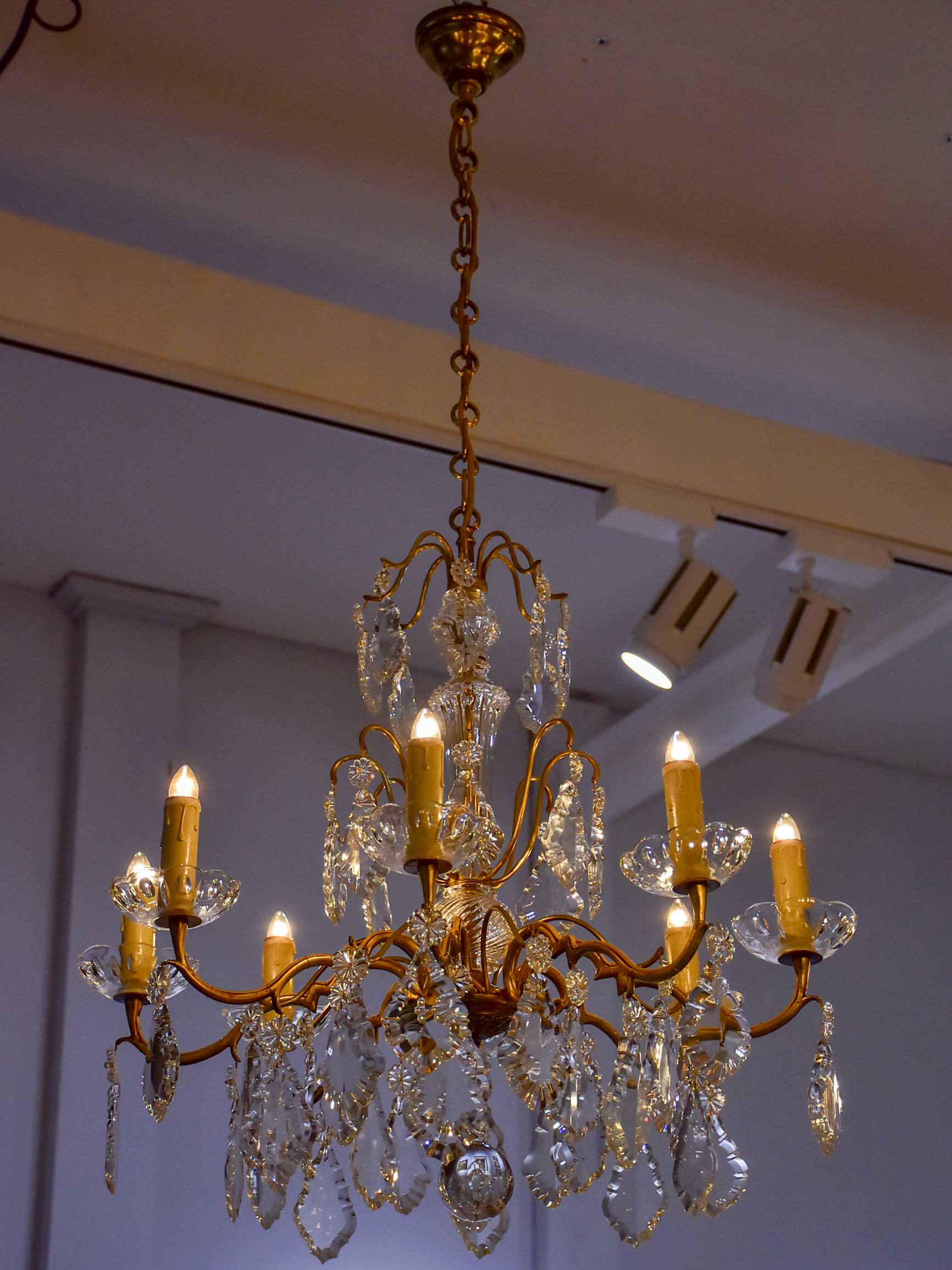 Antique French crystal chandelier - 8 lights