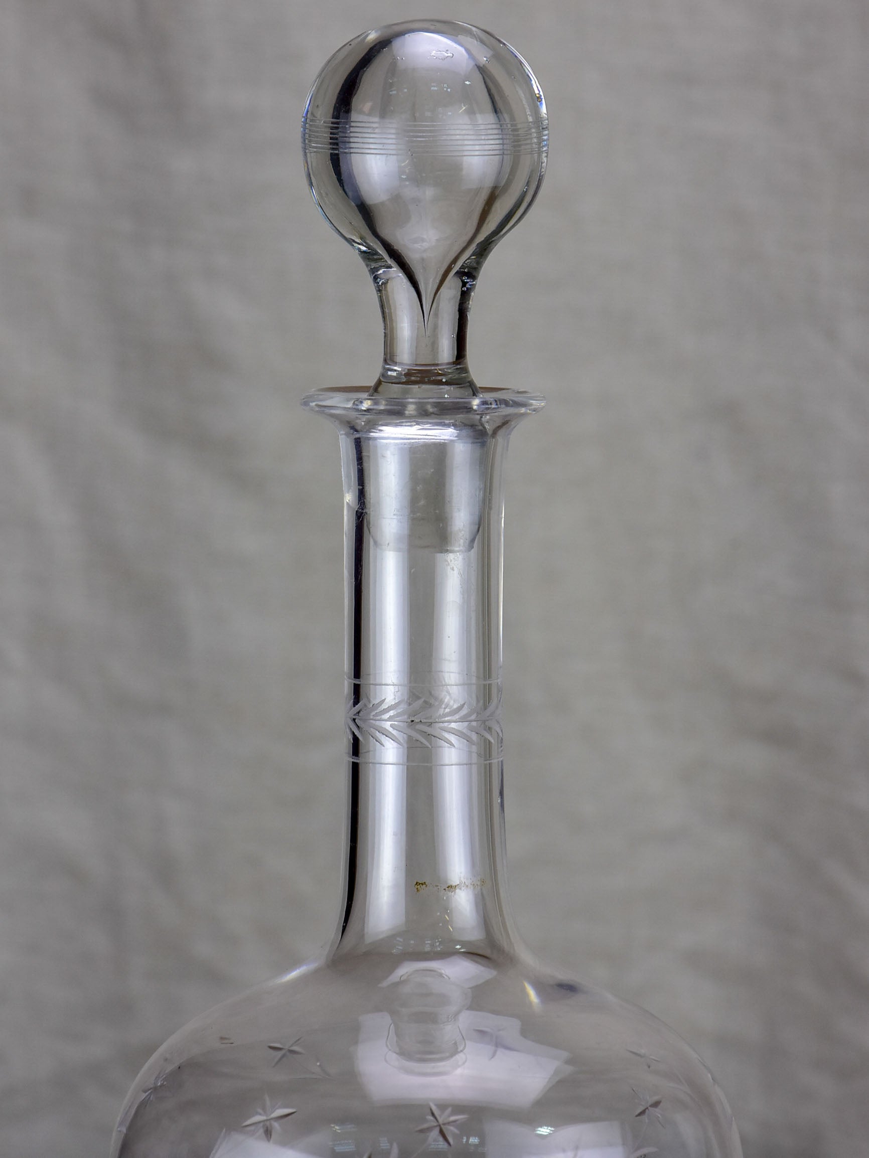 Antique French wine decanter with lid