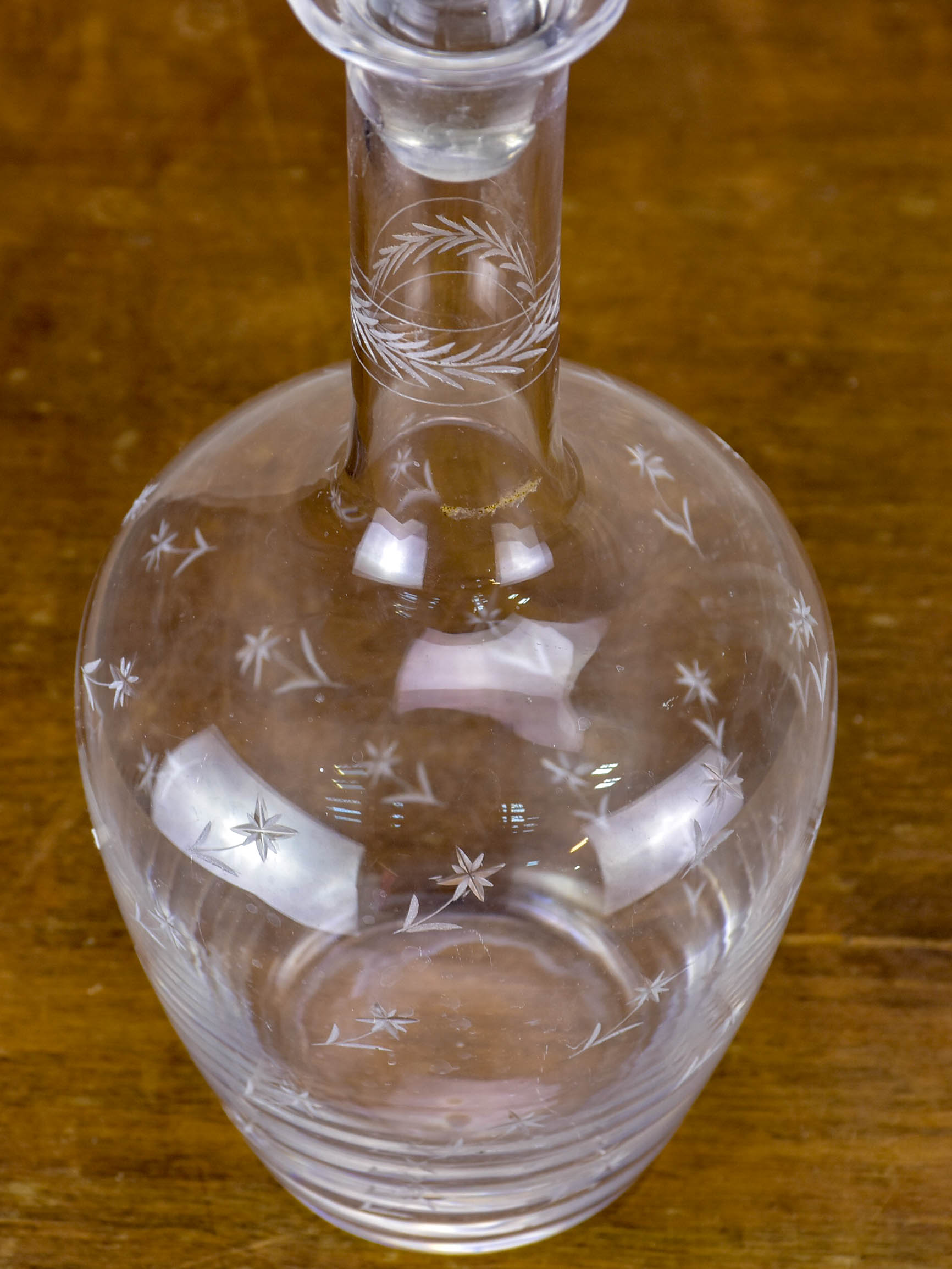 Antique French wine decanter with lid