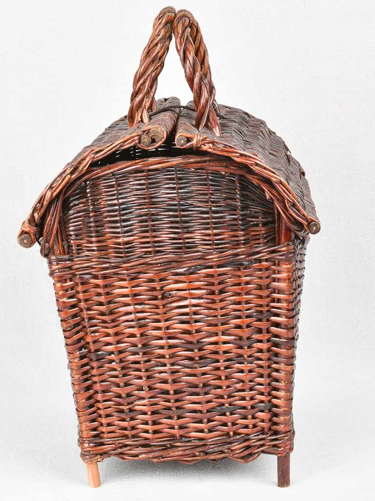 Large wicker poultry basket - 19th century