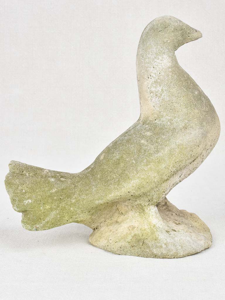 Vintage garden statue - pigeon 9½"