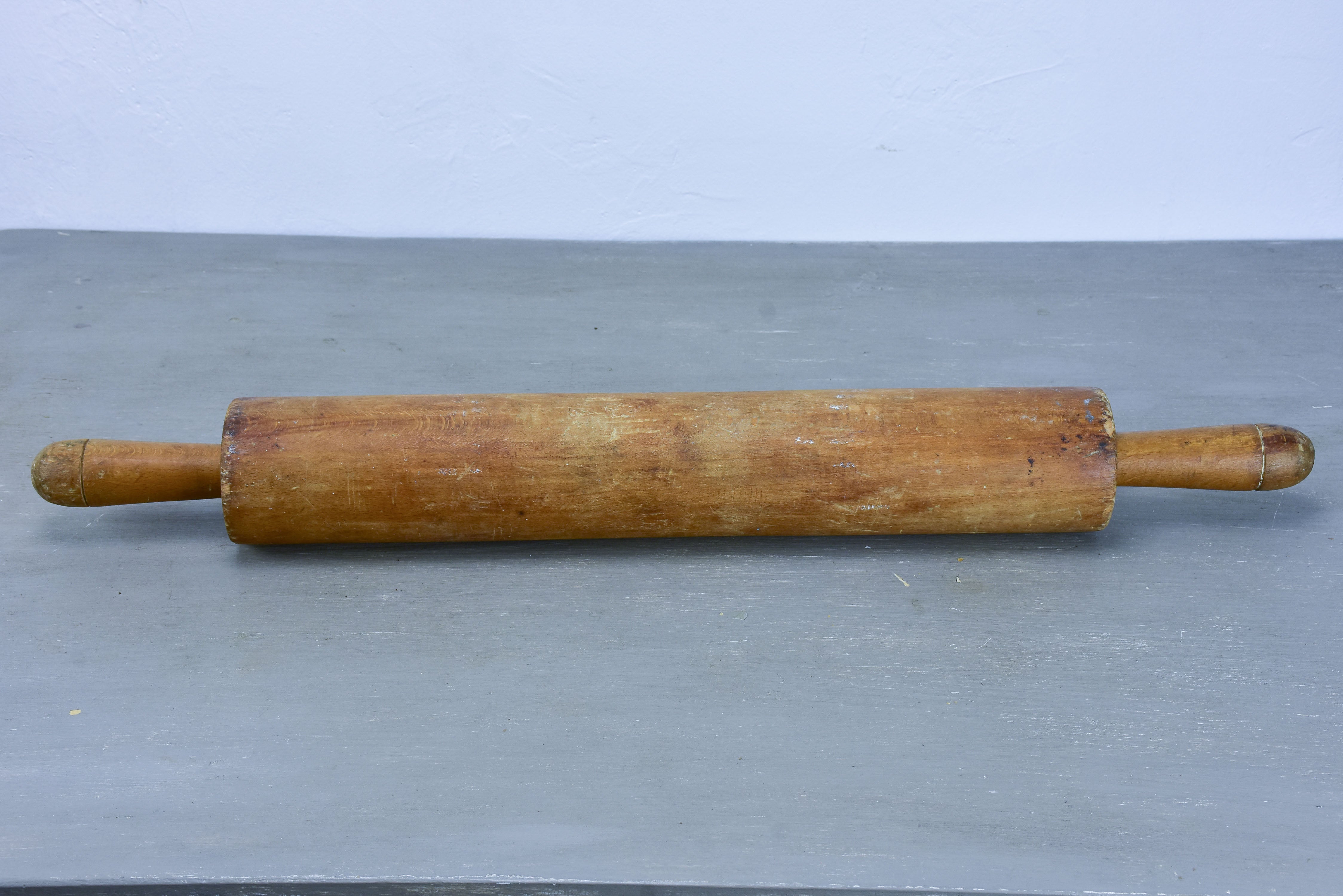 Large French rolling pin - vintage folk art