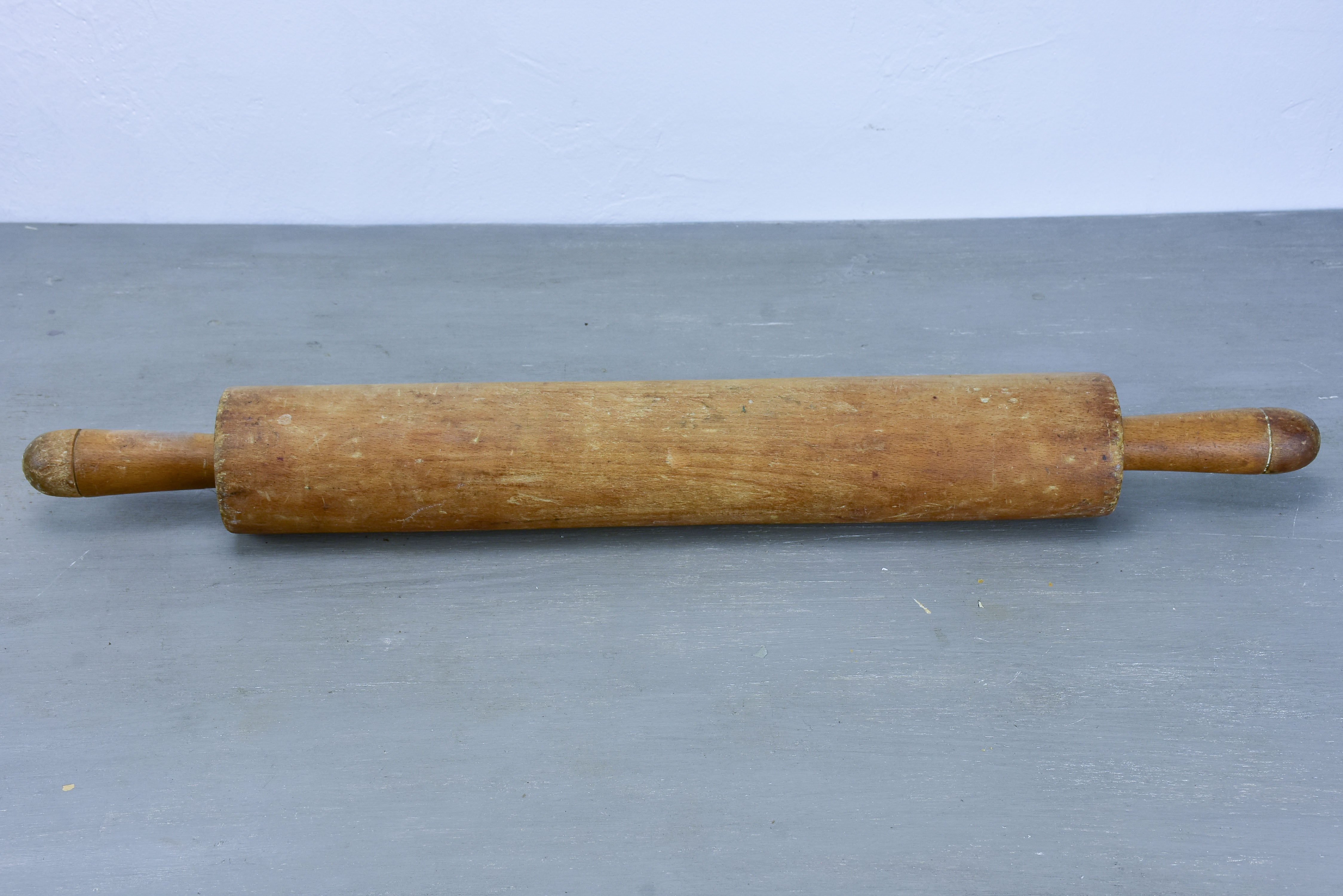 Large French rolling pin - vintage folk art