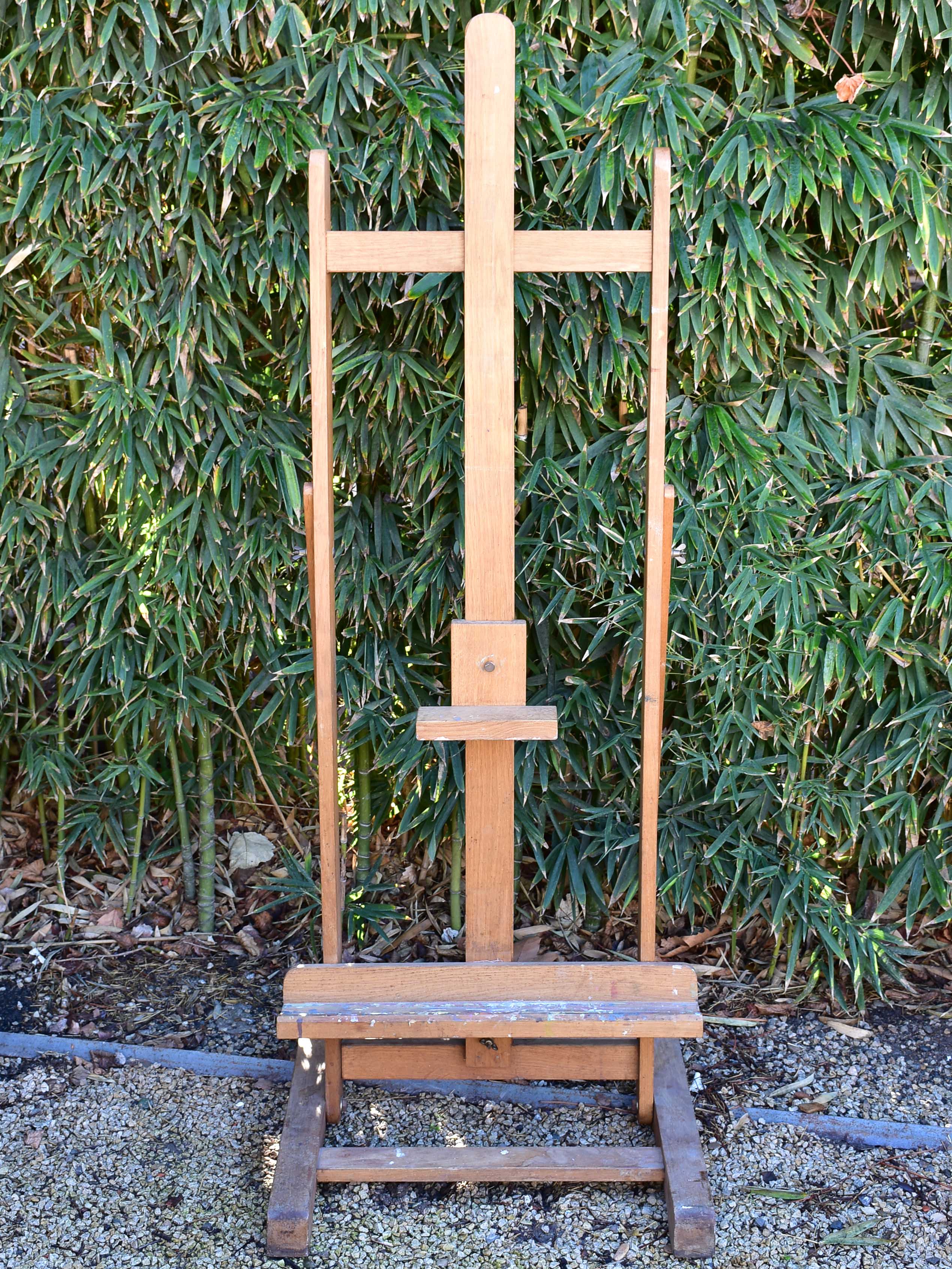 Vintage French artist's easel