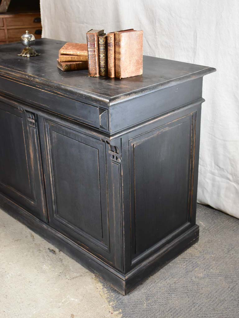 Antique French shop counter with black patina - 1900's 48½"