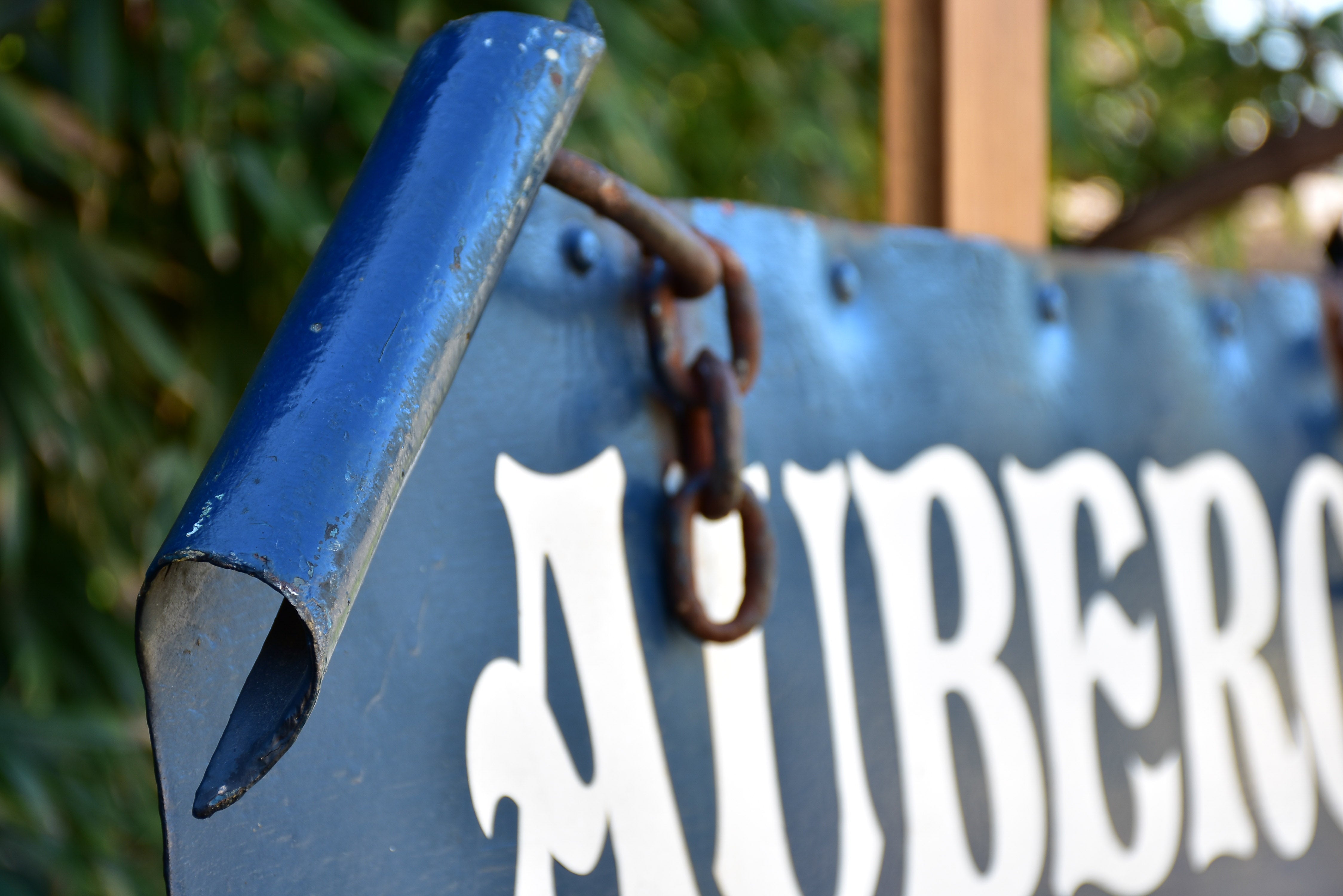 Late 19th century French sign "Auberge du vieux puits"