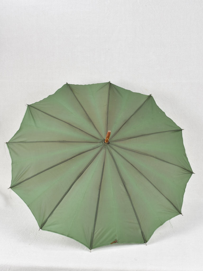 Classic Parisian Styled Sun Parasol