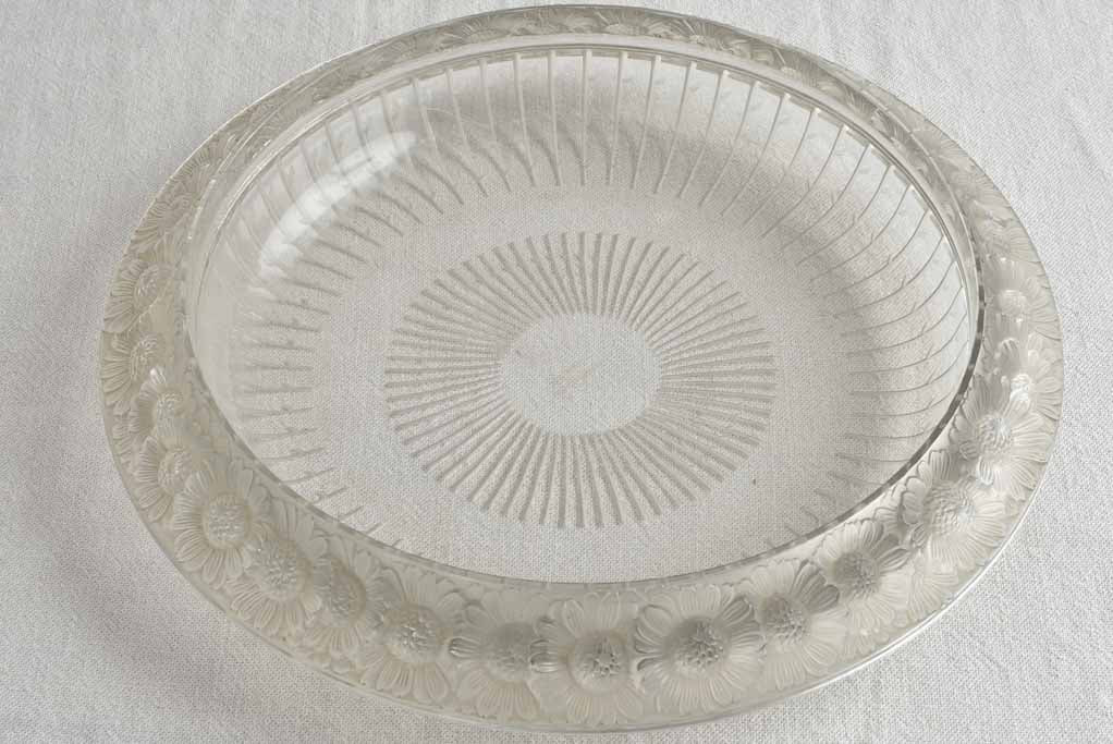 Retro-style daisy design Lalique centerpiece bowl