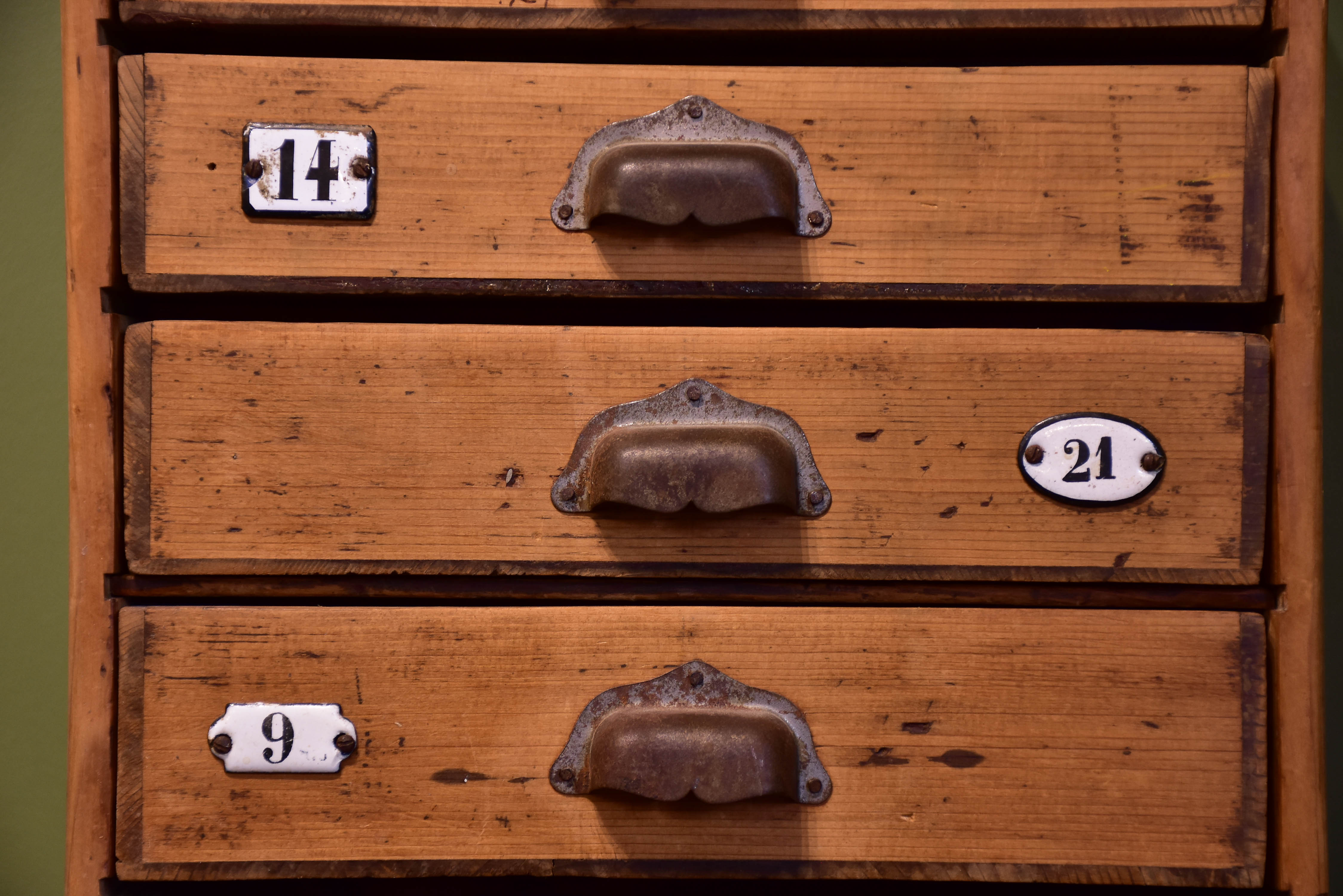 Very small industrial drawers