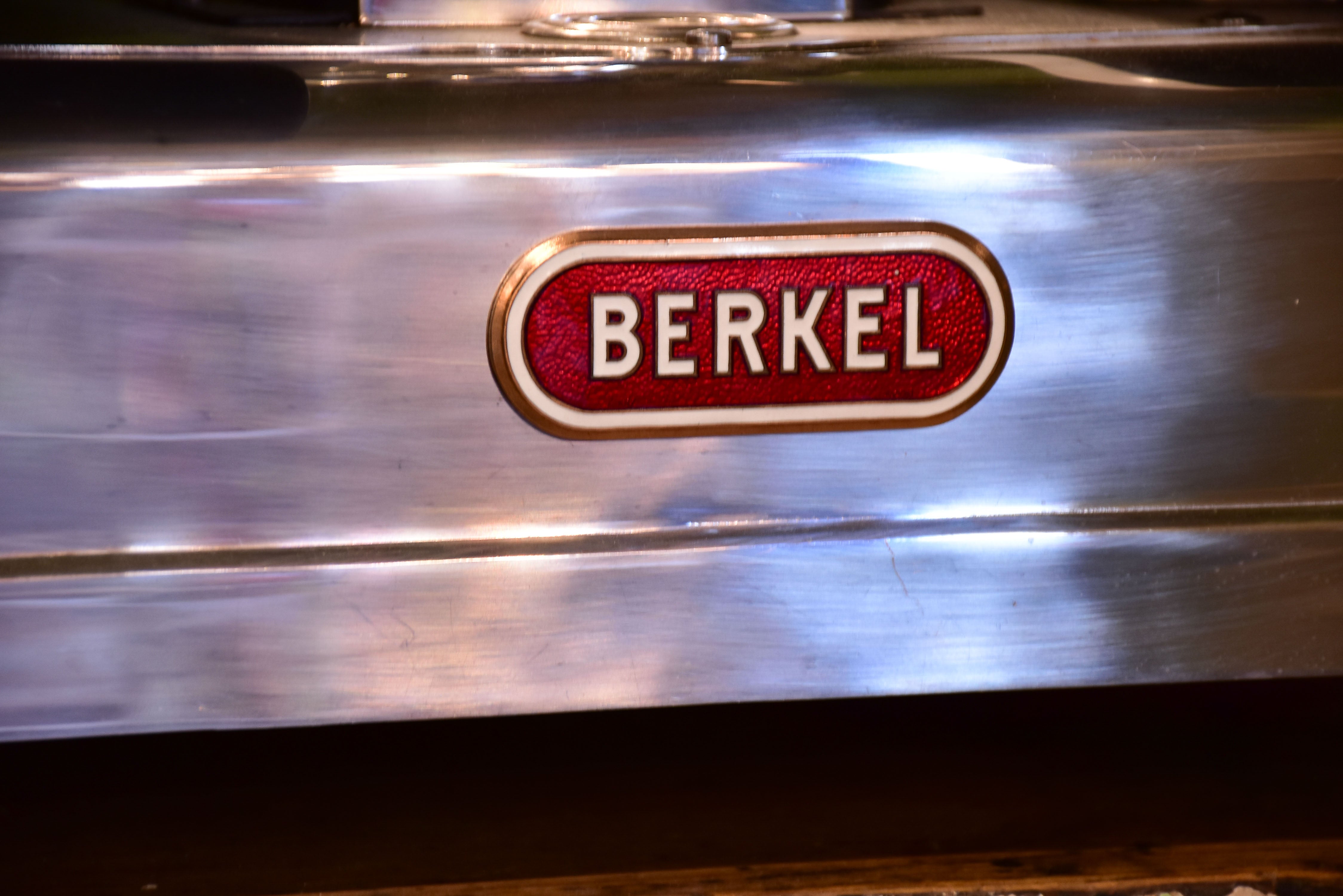 Pair of vintage French Berkel scales