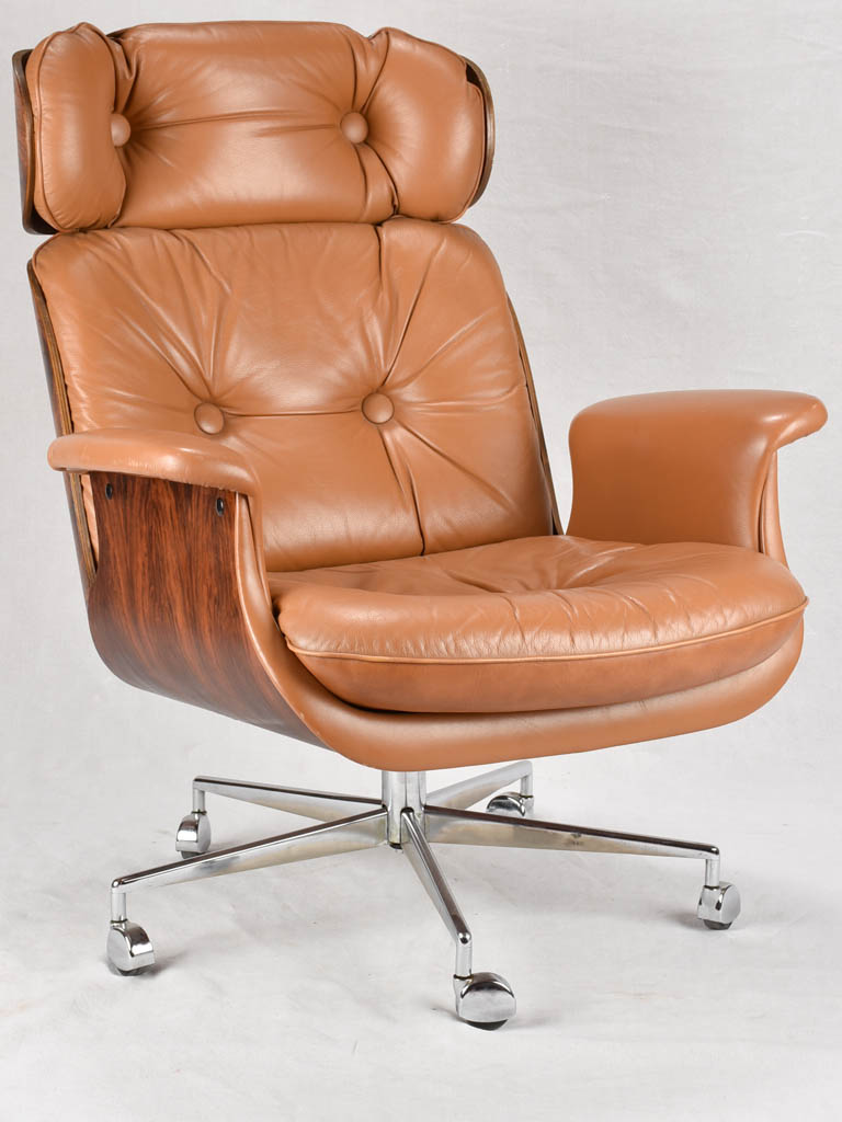 Classic 1960s brown leather armchair and footrest - George Mulhauser for Plycraft USA