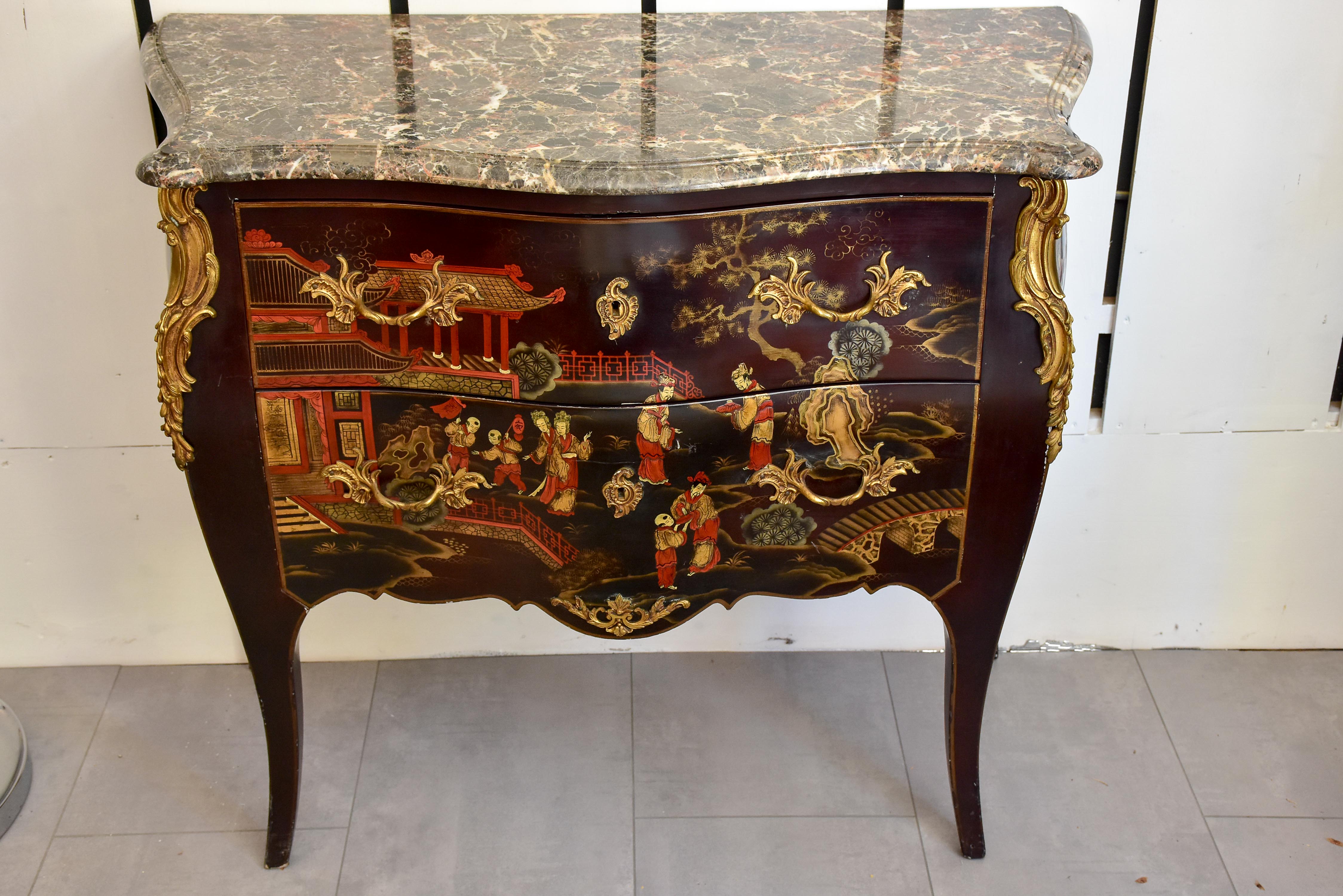 Small French coromandel lacquer commode