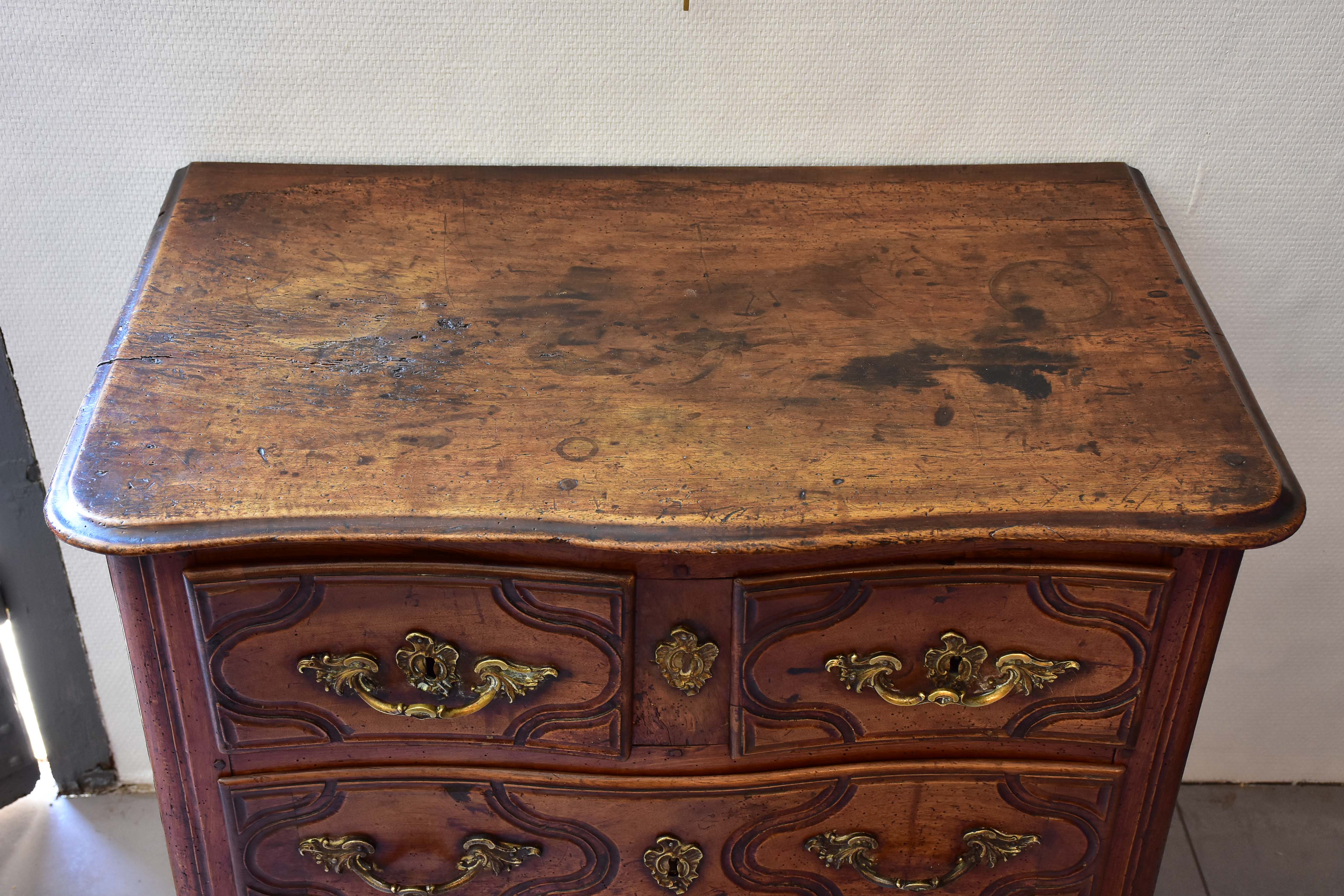 Petite late 18th century Parisian commode