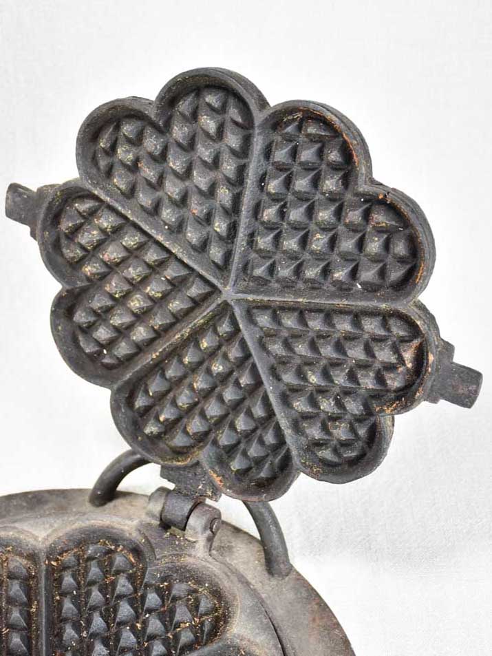 Nineteenth-century cast iron waffle iron - heart shaped 13¾"